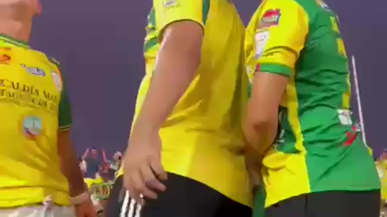 Video: Juan Ramírez y Wilfrido de la Rosa se metieron a la barra del Real