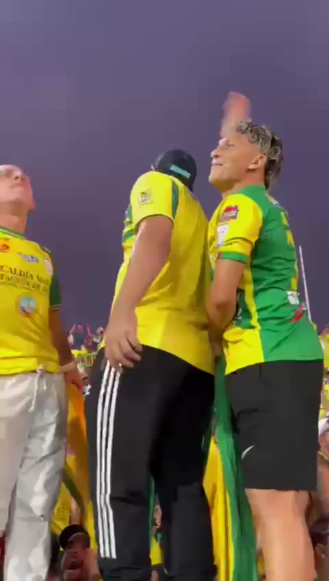 Video: Juan Ramírez y Wilfrido de la Rosa se metieron a la barra del Real