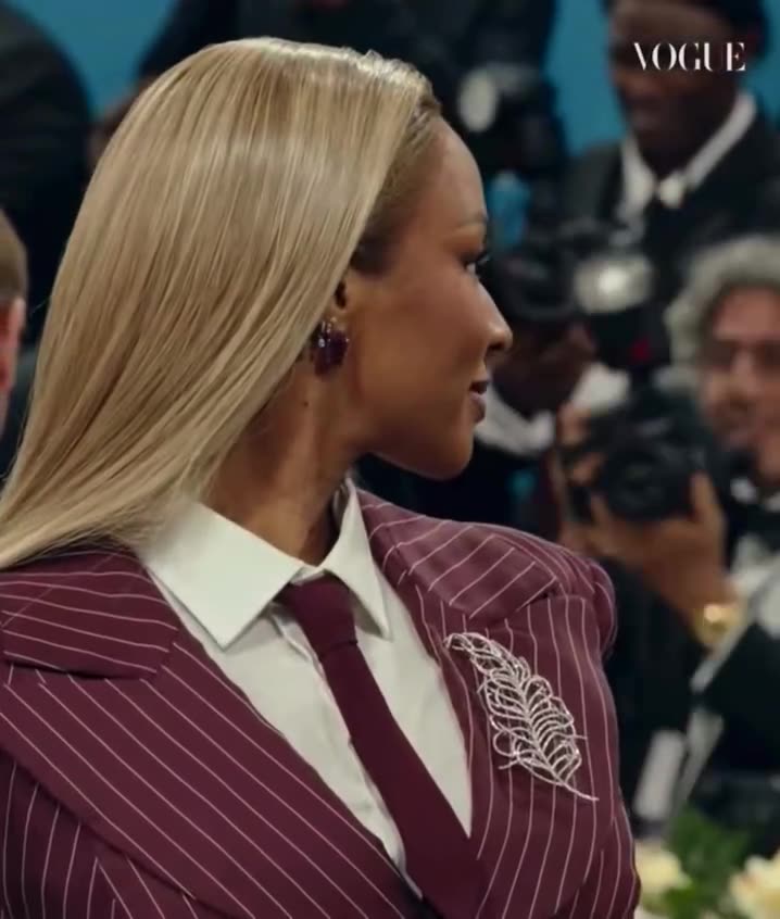 Met Gala 2025 Savannah James!