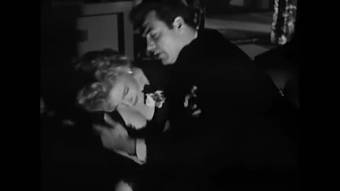 🎦 The Blue Gardenia