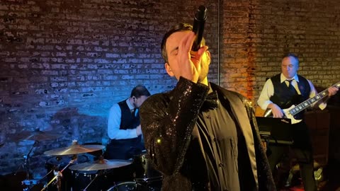 Best Chicago Wedding Band - Connexion Band - Sugar Were Going Down