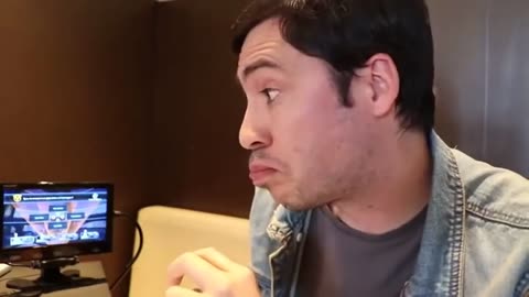 JOUER À LA PS4 AU MCDO