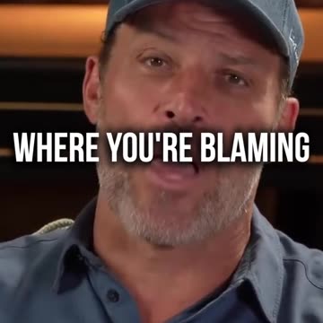 💪 "Hustle until your signature becomes an autograph."