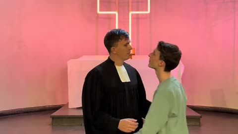 Tim Lahr - „LGBTHIVqueer farář"