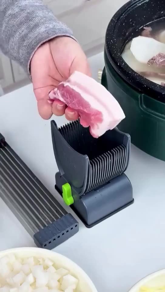 Fresh Meat Slicer Thickness Adjustable