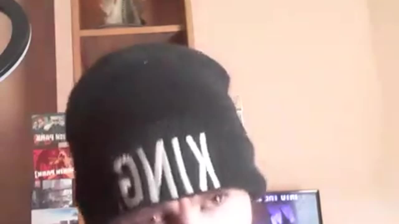 Cyraxx live on FB. "My nonexistent music career". 7/14/2025.