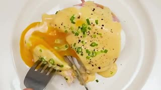 The Best Eggs Benedict for Two