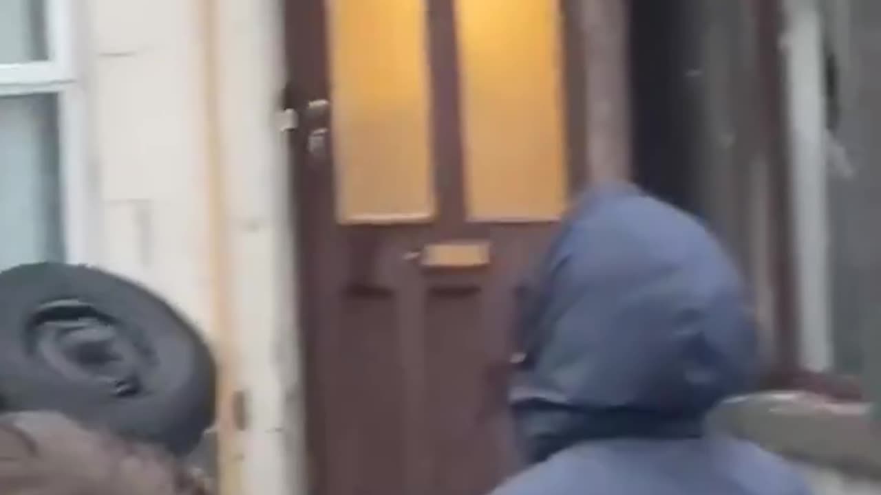 The Irish break into homes of fake asylum seekers.