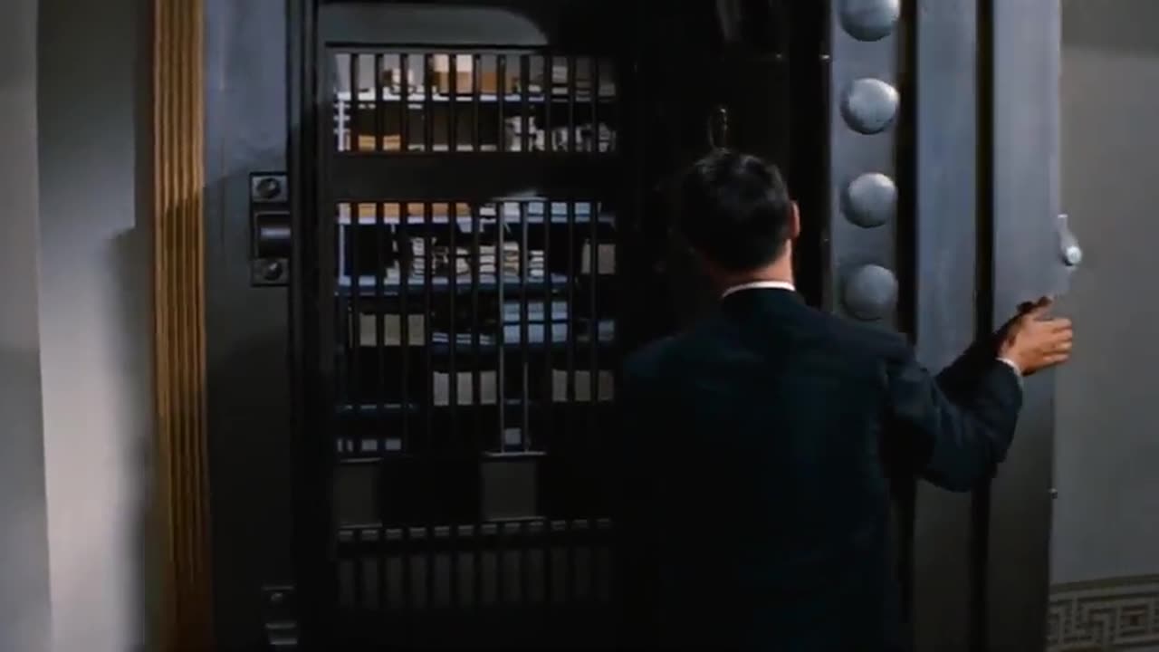Violent Saturday (1955)