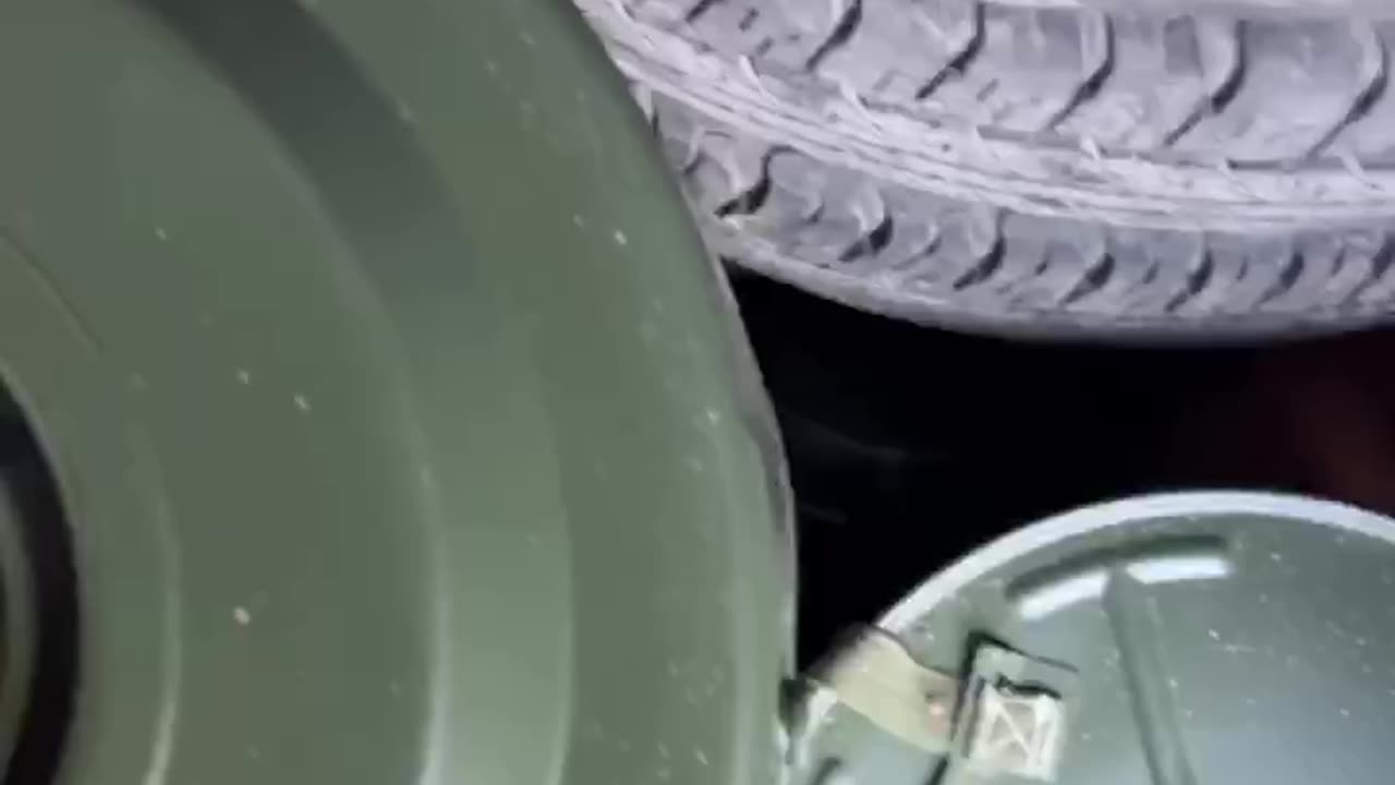 Closer Look At New Ukrainian Landmines Reaching the Front for First Time