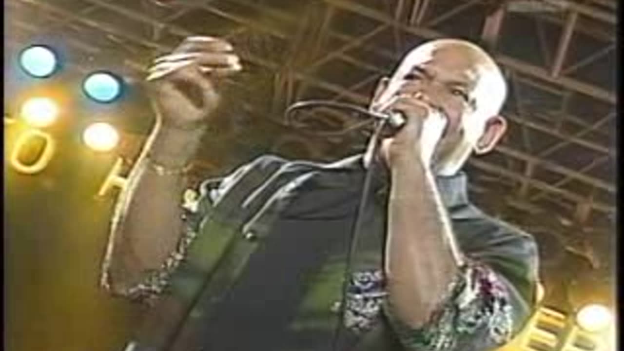 OSCAR leon de la salsa