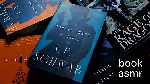 ASMR 🎧 All The Books I Read in 2025 (whispers, tapping, scratching, brushing)