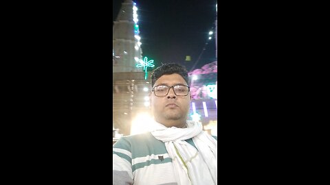 Raat ko Lagai Govardhan ji ki Parikrama