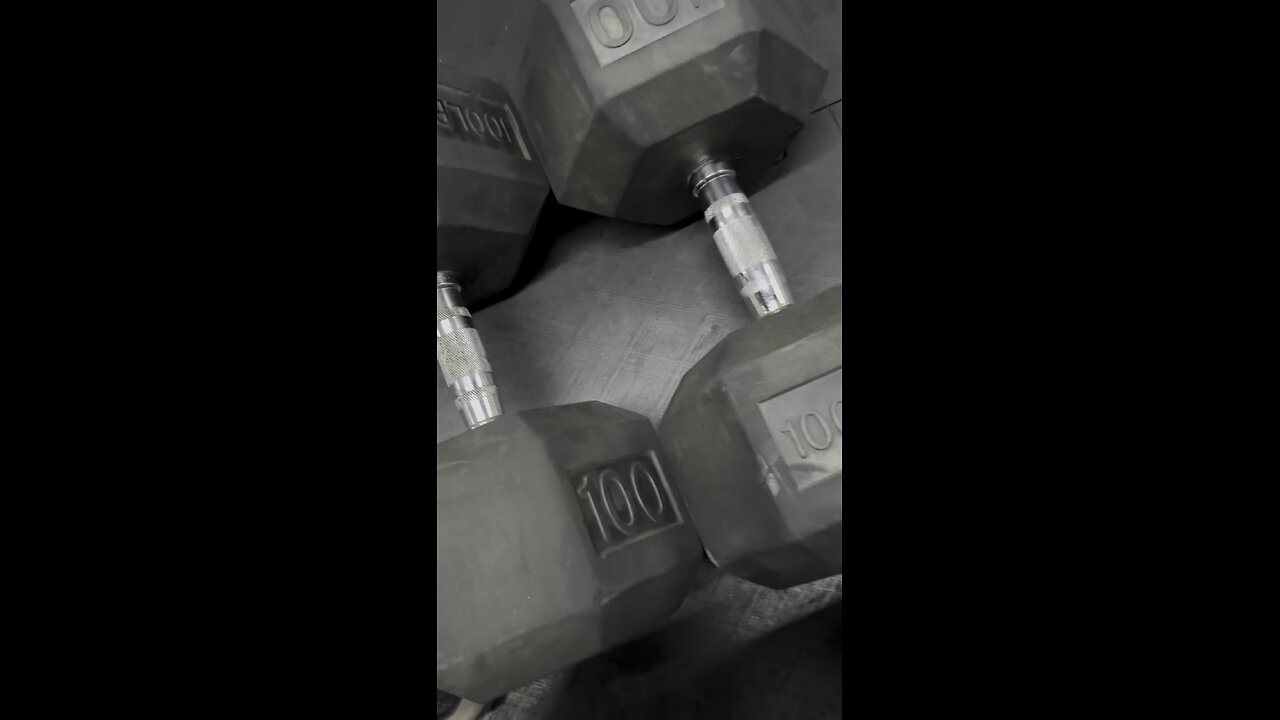 First time attempting 100 lbs barbells 😅