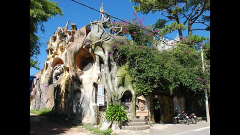 Crazy House - one of the ten most bizarre houses in the world