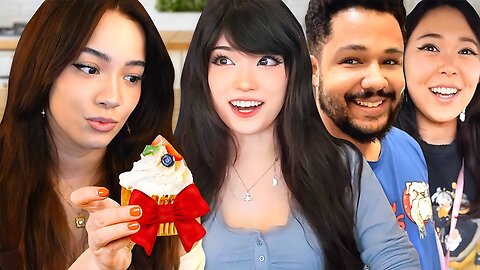 I Opened a Bakery for STREAMERS!/