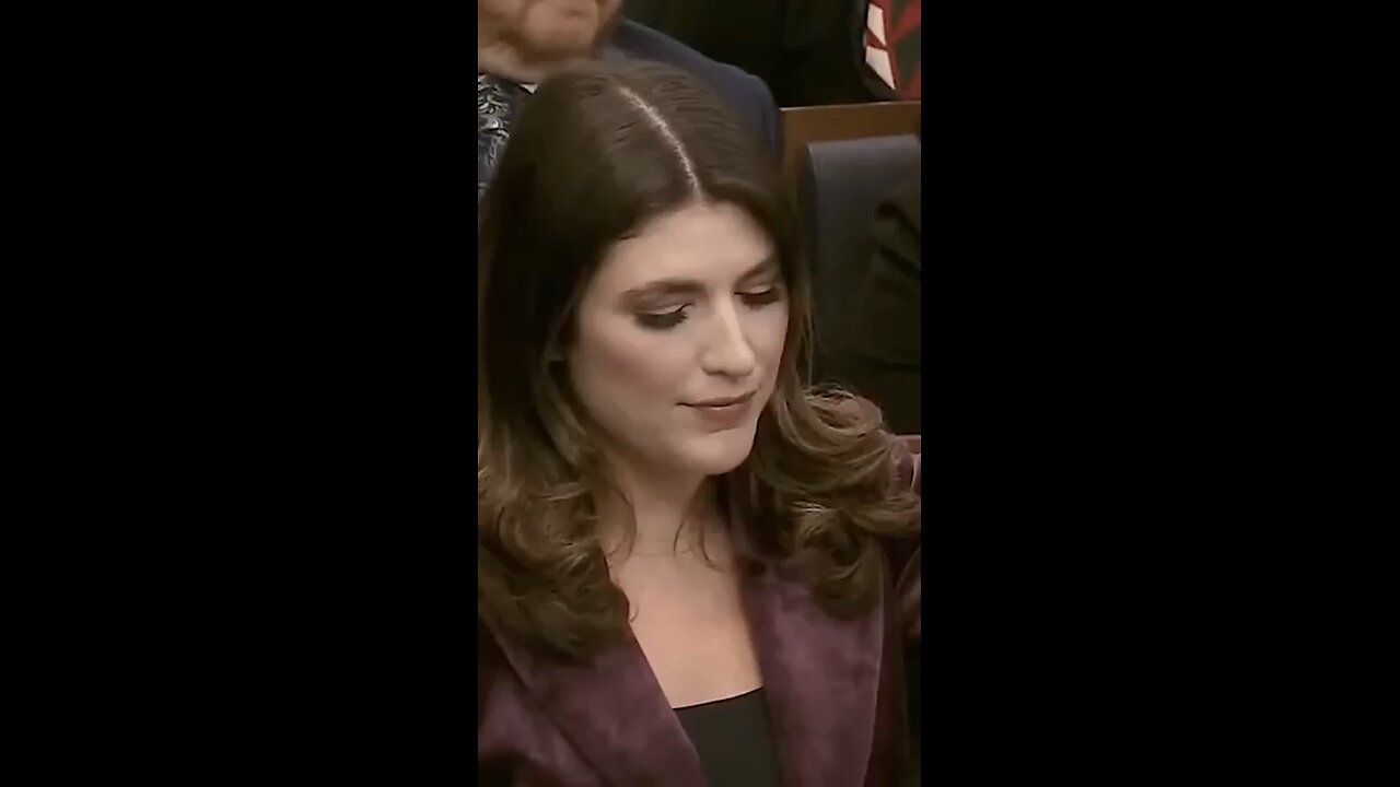 White_House_Comments_On_Elon_Musk-Peter_Navarro_Spar___Boys_Will_Be_Boys_(360p)