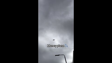 Money plane engine problems