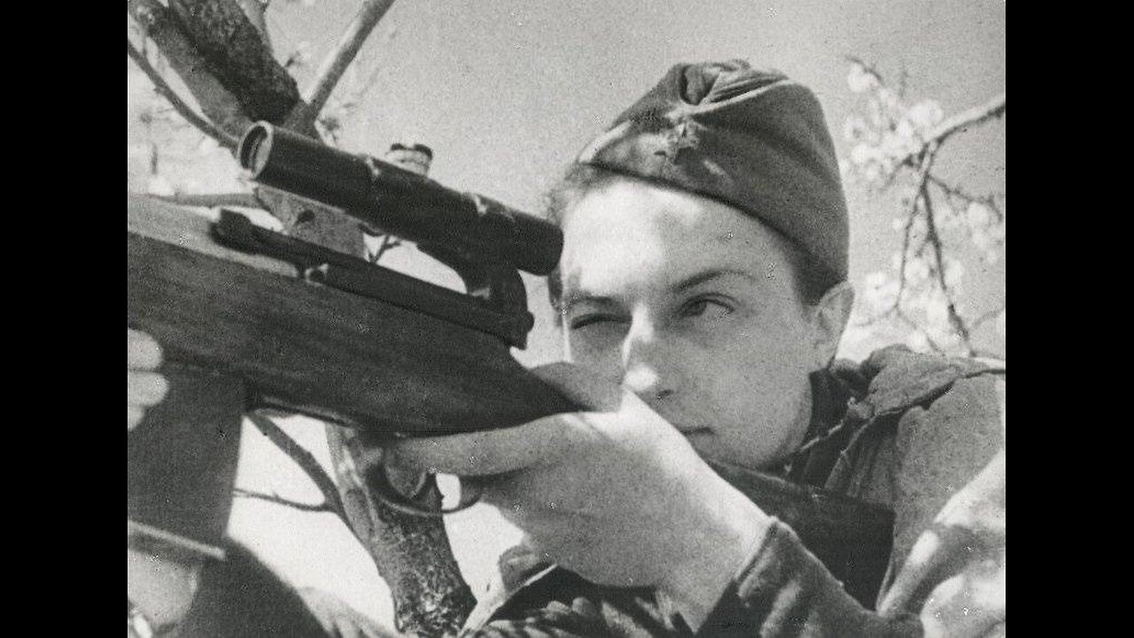 How a Female Sniper Used a “Suicidal” Tactic to Kill 309 Germans in 11 Months