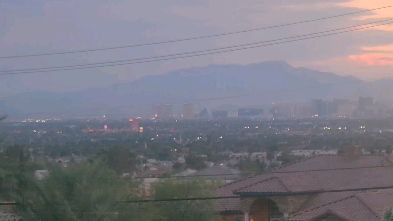 Did you see tonight's Las Vegas sunset? Check this out! 05.06.2025 #follow #lasvegas #travel #gaming