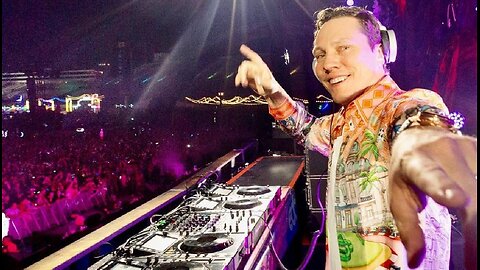 Tiësto Live @ EDC Las Vegas 2022