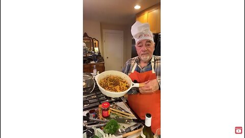 MEATSAUCE OVER MADURO