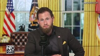 WAR ROOM (Full Show) Monday - 5/5/25