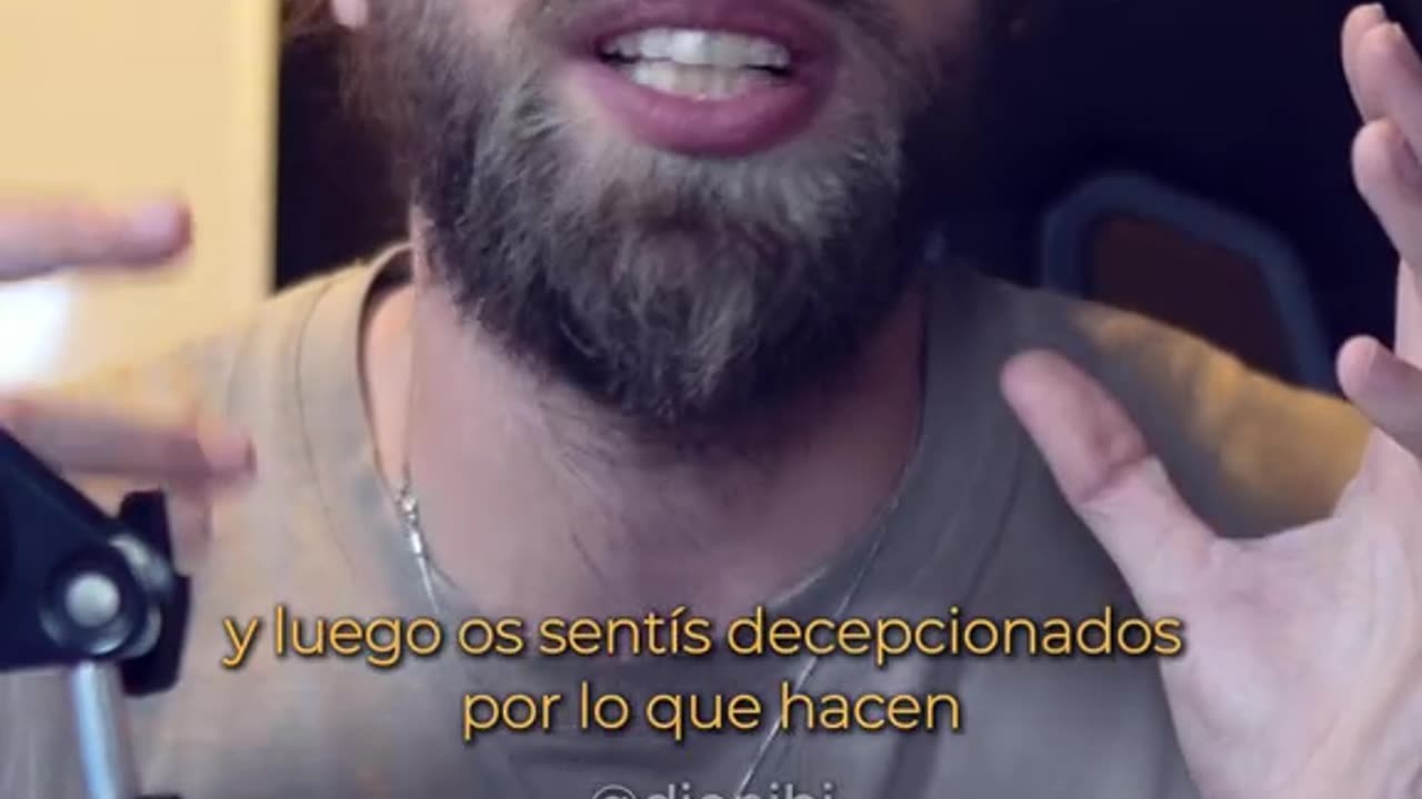 Agradece más, espera menos.