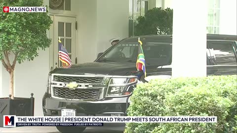 President Trump meets South Africa's Polemic President Ramaphosa at The White House [LIVE]