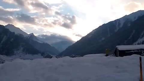 Snow fall in kashmir