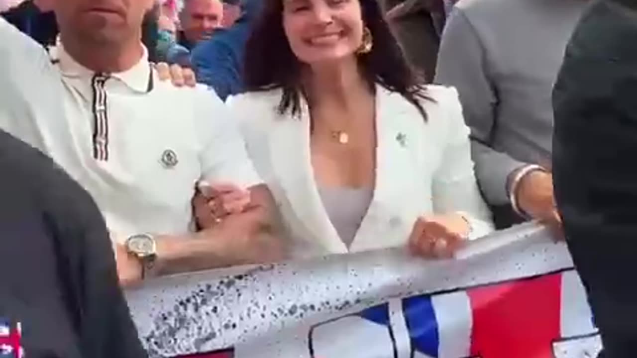 3 MILIONI di patrioti britannici in piazza 0 donne violentate