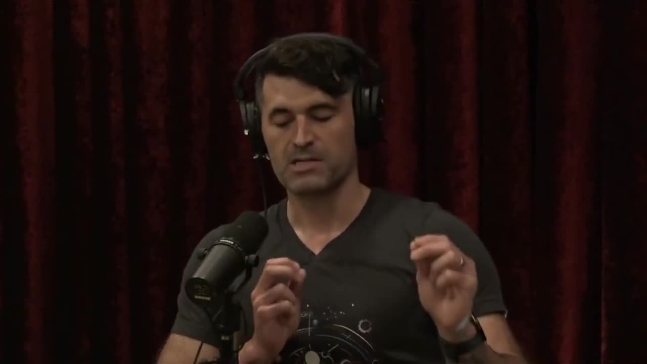 Galaxies Older Than Thought - David Kipping and Joe Rogan #galaxies #redshift