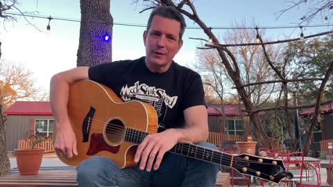 Bourbon Flights, RV Fixes & New Music | Guitar n Gab at Chapline Distillery (Texas)