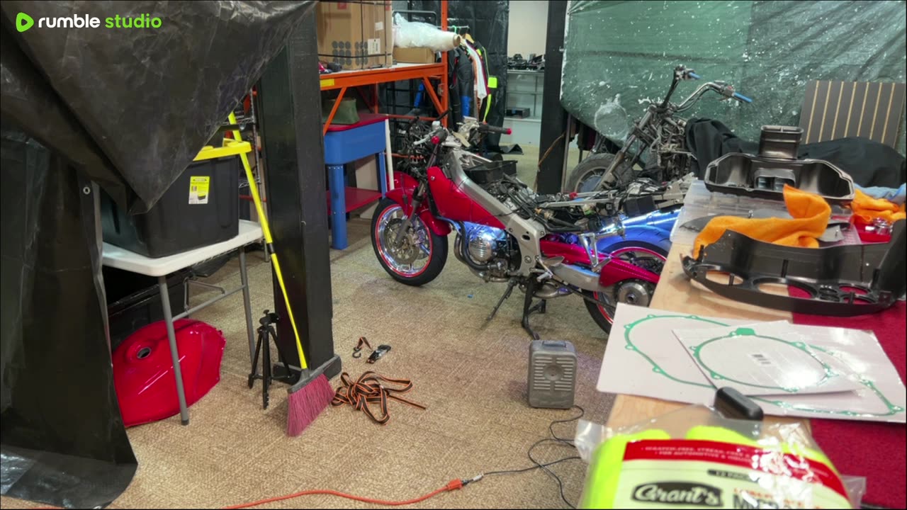 1/4/25 Sunday Funday: Cluster Mayhem