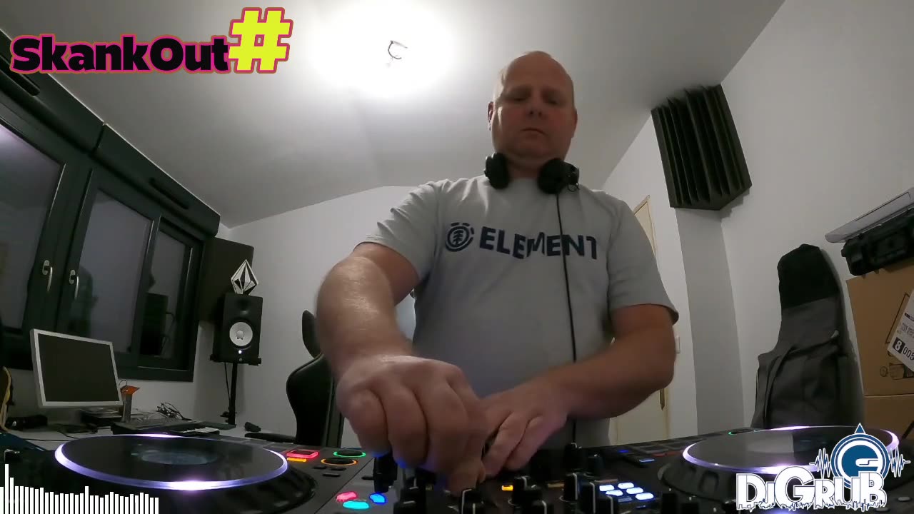 SkankOut#Sessions is live! linktr.ee/skankout for all live links!