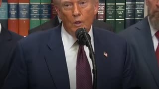 Trump: “Estaba luchando contra lunáticos como tú”