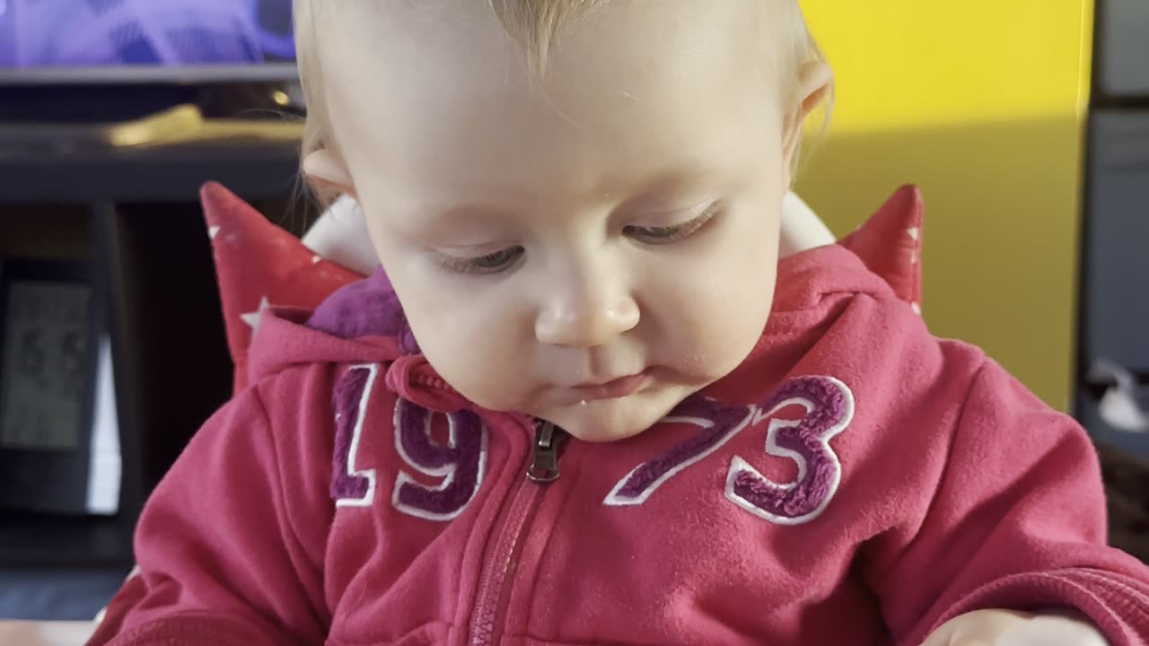 Baby Kayla Eats a Soft Cracker — Adorable Close-Up 😍🍘