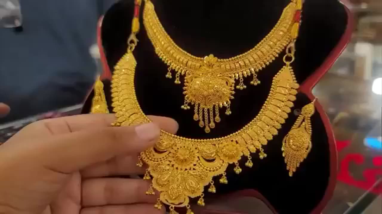 Gold Necklace Design