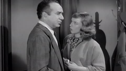 33) «У лейтенанта был сын» / «The Lieutenant Had a Son»