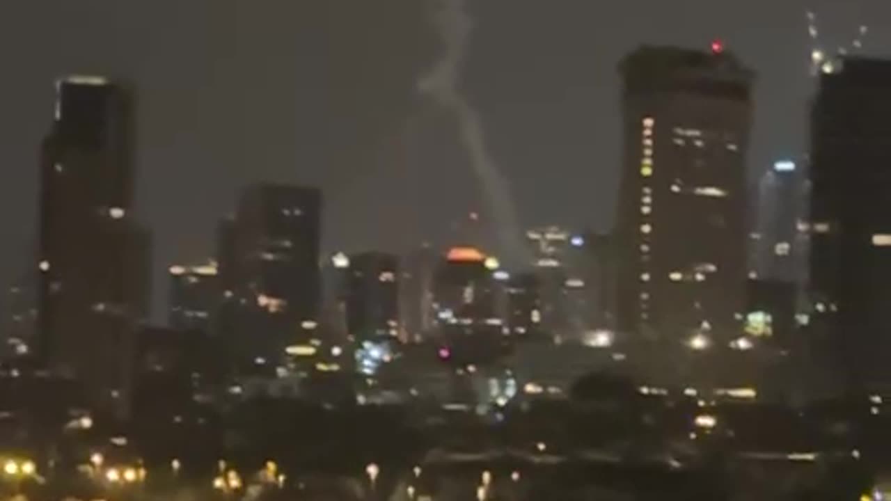 האמת מול הפרצוף