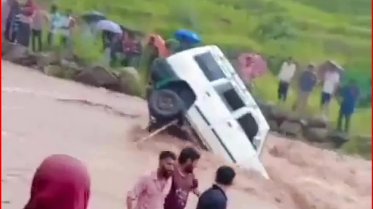Tragedy Strikes Machail Mata Yatra: Cloudburst in Kishtwar, 10 Feared Dead