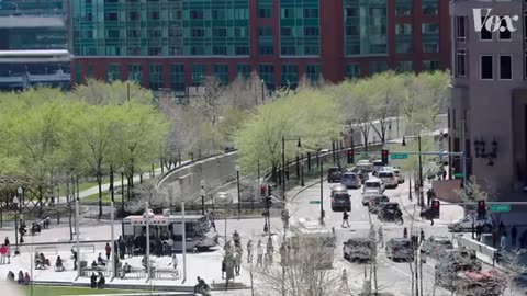 How highways make traffic worse