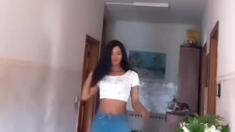 Now tgirl coming until you