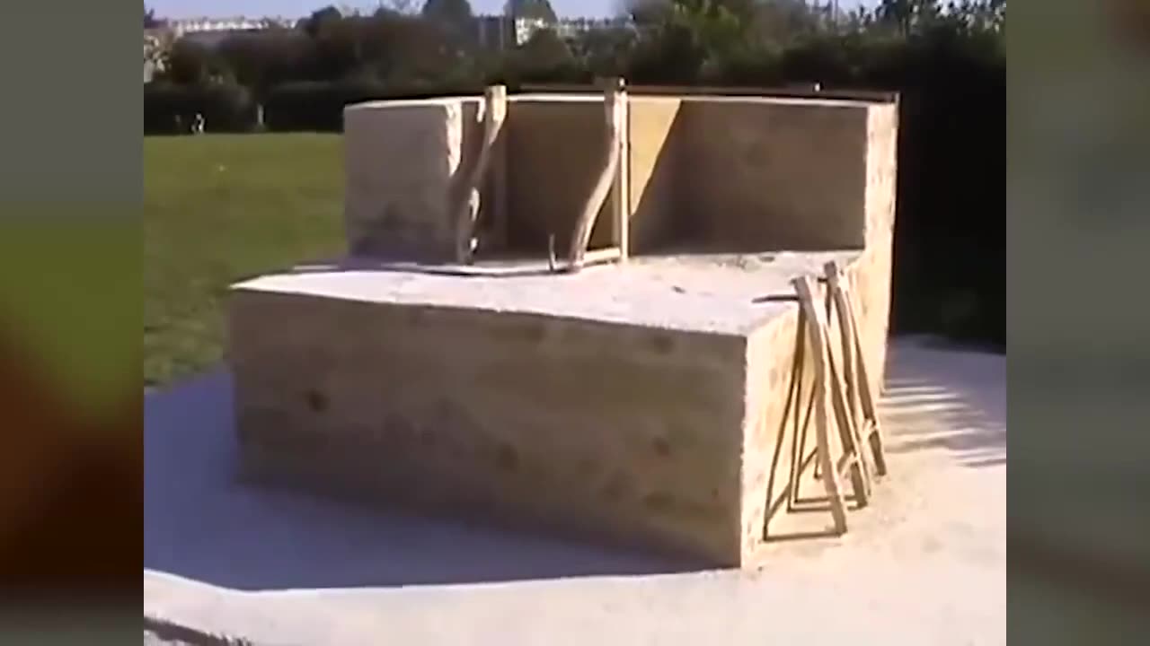 THE GREAT PYRAMID HOAX