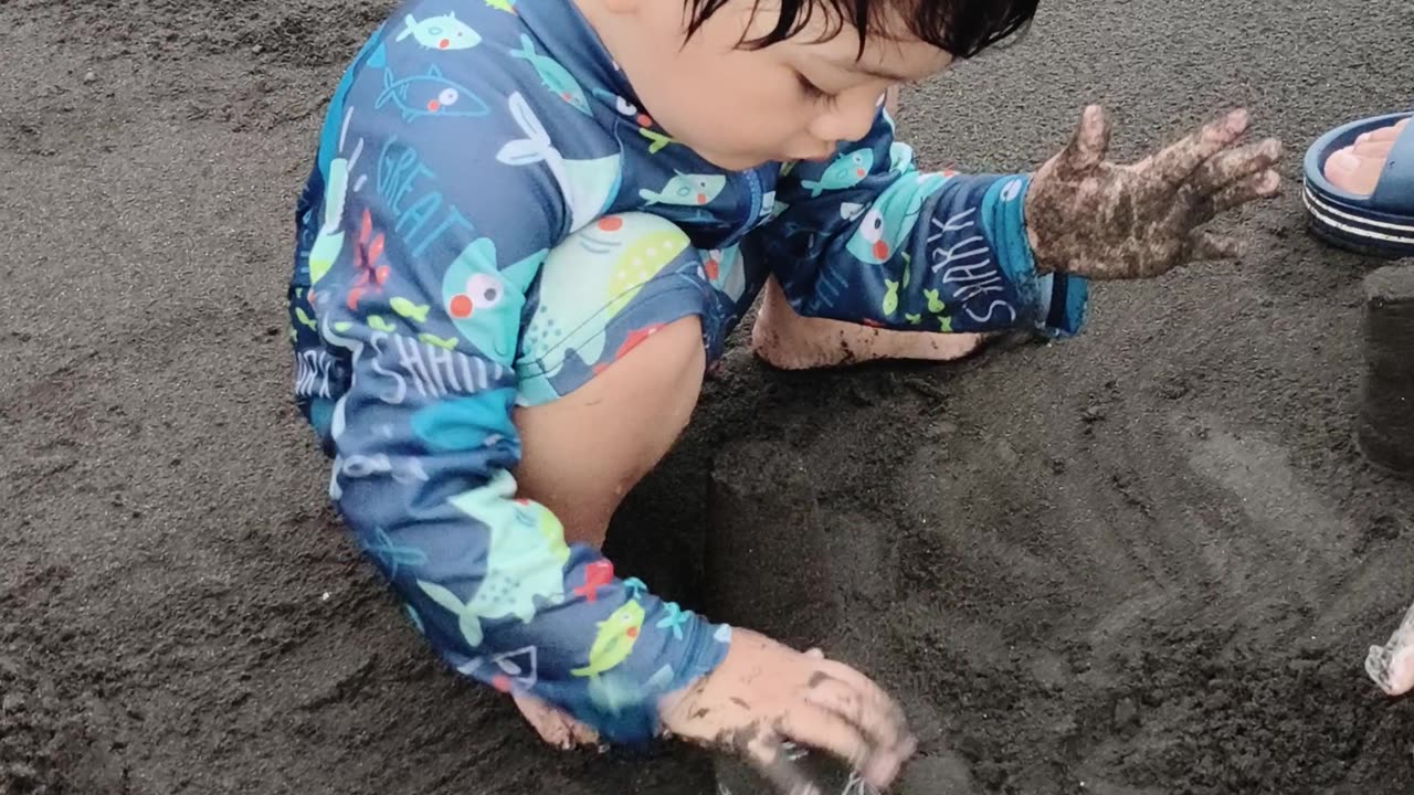 Build daw sila sand castle