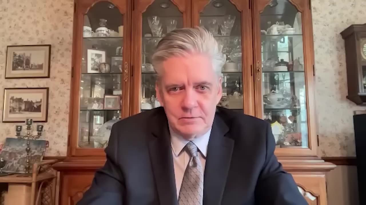Mark Toth: Trump's psyche & ego needs validation; WHY is he giving everything away?!!! Russia was beat by nomads in Syria. Zelenskyy is like Churchill.