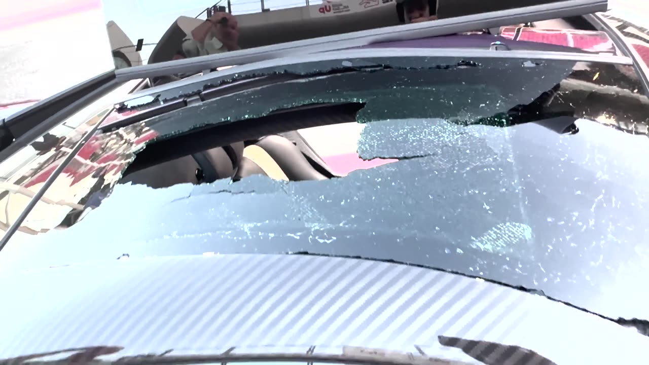 Tristan Tate shattered the roof of Andrew Tate’s $7M Pagani by overtaking him in the Bugatti😭😭