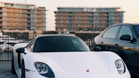 🌈💥 A Rainbow of Luxury Cars: Spotted in Dubai! | LuxurySportsCars