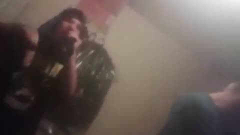 PHILTHY PHIL FEAT. YUNG CATALYST - MOM BEDROOM FREESTYLE