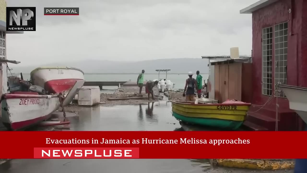 Dirty Queens Challenge | The Ultimate Mud Arena Showdown 👑💦